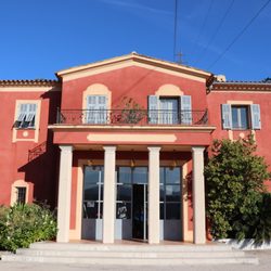 Domaine de Toasc - The entrance.