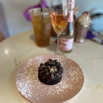 Cafe Lola - Cafes Near Me - Henderson, Nevada