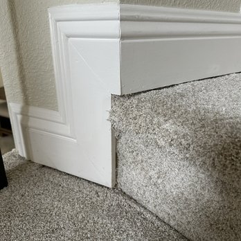 Floor Expo & Design - Munier should have recommended new baseboards at the time of install. - General Contractors Near Me - Laguna Niguel, California Floor Expo & Design - Munier should have recommended new baseboards at the time of install. - General Contractors Near Me - Laguna Niguel, California
