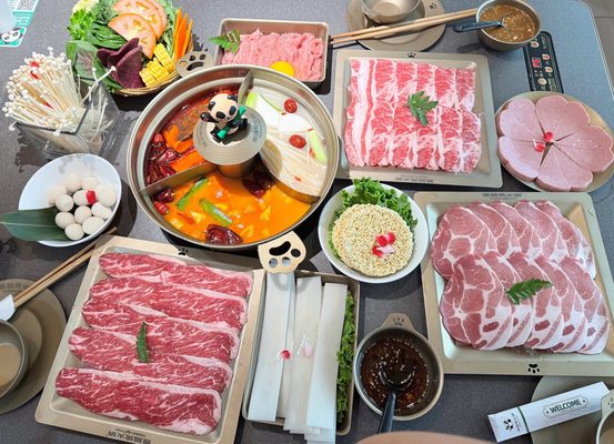 Nanshan Hot Pot - Flushing｜南山•熊猫烫火锅 - 法拉盛店 by null