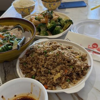 Zeng Chinese Restaurant - Chinese Near Me - Santa Fe, New Mexico