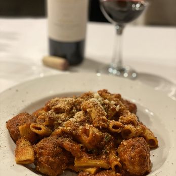 Il Posto Trattoria - Italian Near Me - Napa, California