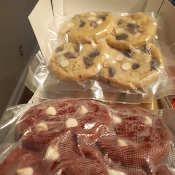 CurlyTop Baker - Bakeries Near Me - Henderson, Nevada