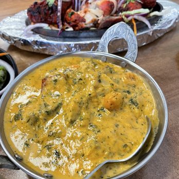 Masala Republic - Tandoori Chicken and Hyderabad Mixed Vegetable Curry - Indian Near Me - Fremont, California