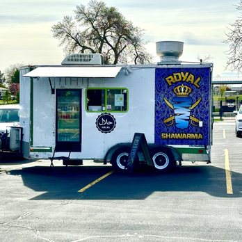 Royal Shawarma - Royal Shawarma food truck - Middle Eastern Near Me Royal Shawarma - Royal Shawarma food truck - Middle Eastern Near Me