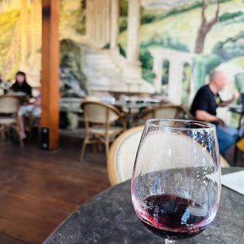 Urban Press Winery & Restaurant - Wine Bars Near Me - Burbank, California Urban Press Winery & Restaurant - Wine Bars Near Me - Burbank, California