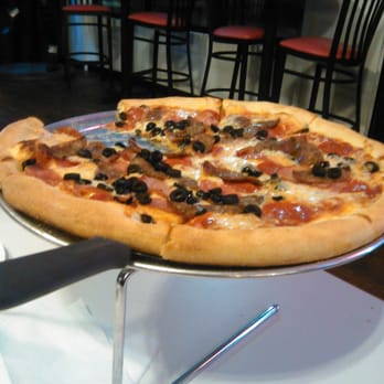 Colonna's Pizza - Looks good! - Pizza Near Me - Parker, Colorado