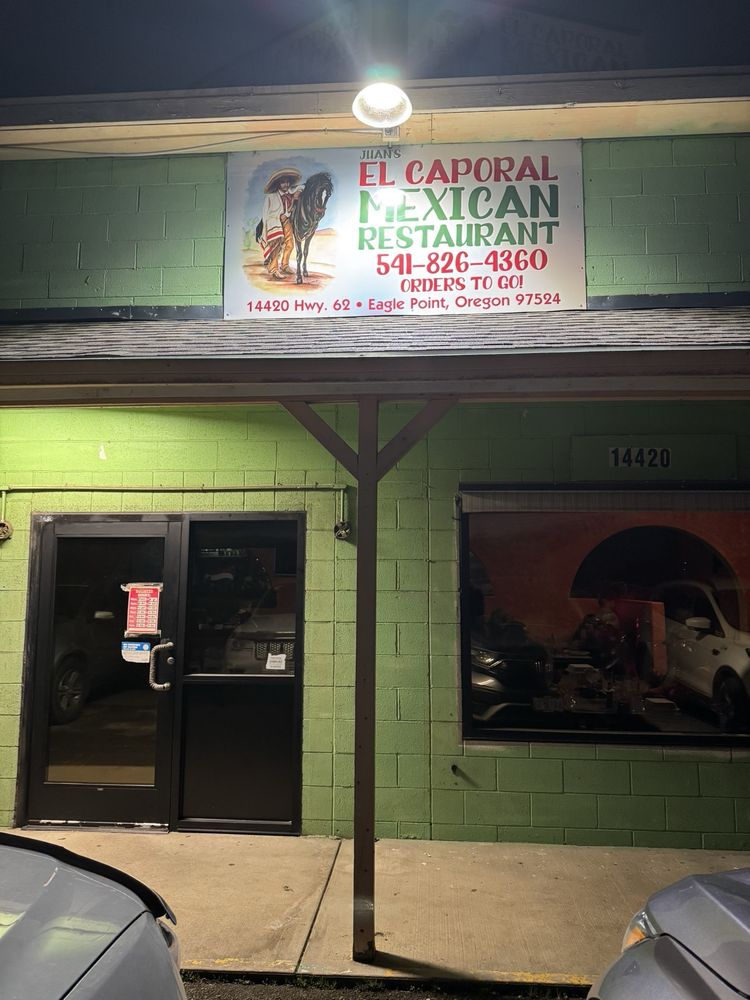 Juan's El Caporal