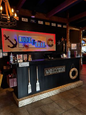 Hook & Reel Cajun Seafood & Bar by null