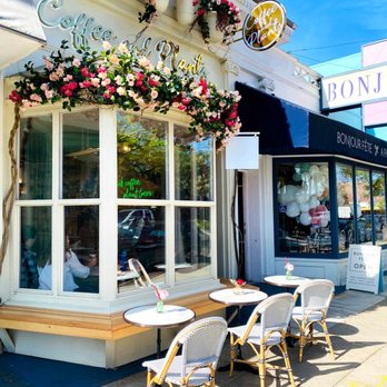 Coffee and Plants - Outside - Coffee & Tea Near Me - Studio City, California Coffee and Plants - Outside - Coffee & Tea Near Me - Studio City, California