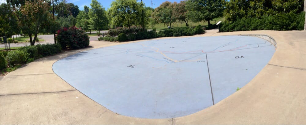 Social spots from Trail of Tears Memorial