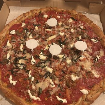 Purola's Harbor Deli - Pizza Near Me - Ashtabula, Ohio