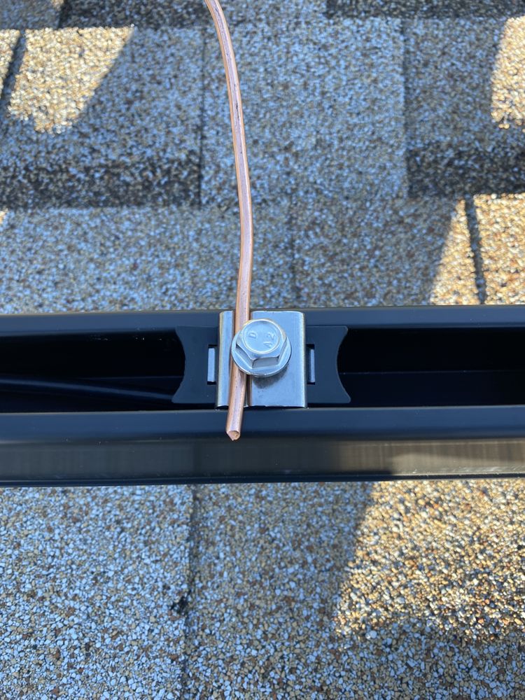 Slide of Duckys Foot Work