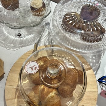 Pochis Sweet Designs - fresh bakes! - Cafes Near Me - Grand Rapids, Michigan