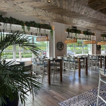 The Hampton Social - Delray Beach - Seafood Near Me - Delray Beach, Florida The Hampton Social - Delray Beach - Seafood Near Me - Delray Beach, Florida