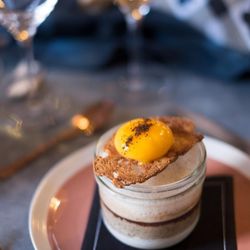 La Maison de Petit Pierre - Oeuf en 2 façons bouillon de champignons