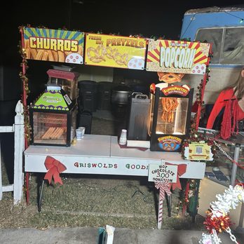 griswold christmas vacation house - Snacks - Holiday Decorations Near Me - La Mirada, California griswold christmas vacation house - Snacks - Holiday Decorations Near Me - La Mirada, California