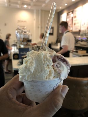Voga Italian Gelato | Crepes | Coffee | Chocolate | Desserts by null
