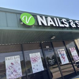 Exterior photo of V Nails & Spa - Carrollton, Texas Exterior photo of V Nails & Spa - Carrollton, Texas
