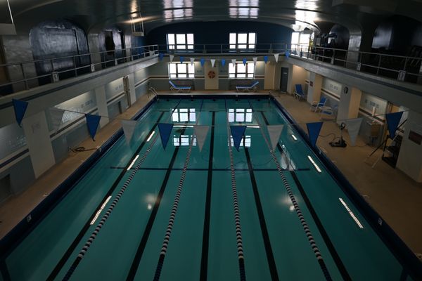 Missouri Athletic Club by null