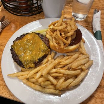 Mountain Village Restaurant - Western burger with fries - Mexican Near Me - Stanley, Idaho