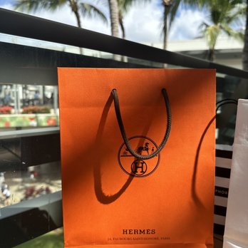 Hermès - Women's Clothing Near Me - Honolulu, Hawaii