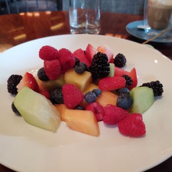 The Blvd - Best fresh fruit plate ever - New American Near Me - Beverly Hills, California