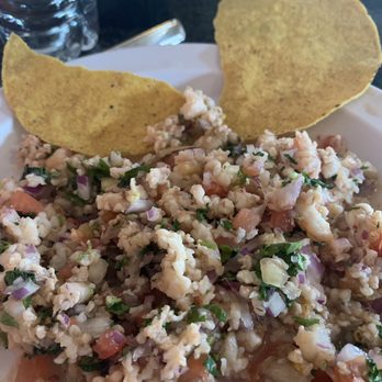 Mariscos Los Arcos - Ceviche de Cameron - Mexican Near Me - Van Nuys, California