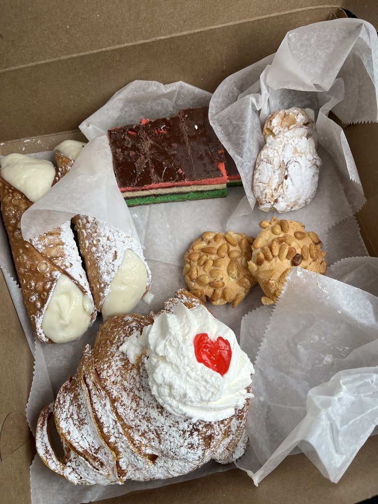 ITALIAN BAKERY & CAFFE Updated September 2024 49 Photos & 30