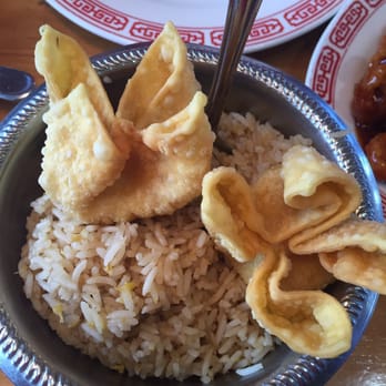 Golden Bowl - Each meal comes with fried rice and and crab ragoons - Chinese Near Me - Bellevue, Nebraska Golden Bowl - Each meal comes with fried rice and and crab ragoons - Chinese Near Me - Bellevue, Nebraska