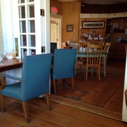 Waterfall Cafe - Cute place!