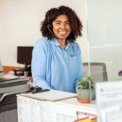 Pain and Rehabilitative Consultants - Friendly front desk/check-in staff