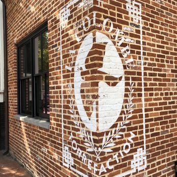 La Colombe - Love the signage - Coffee & Tea Near Me - Washington, DC, District of Columbia