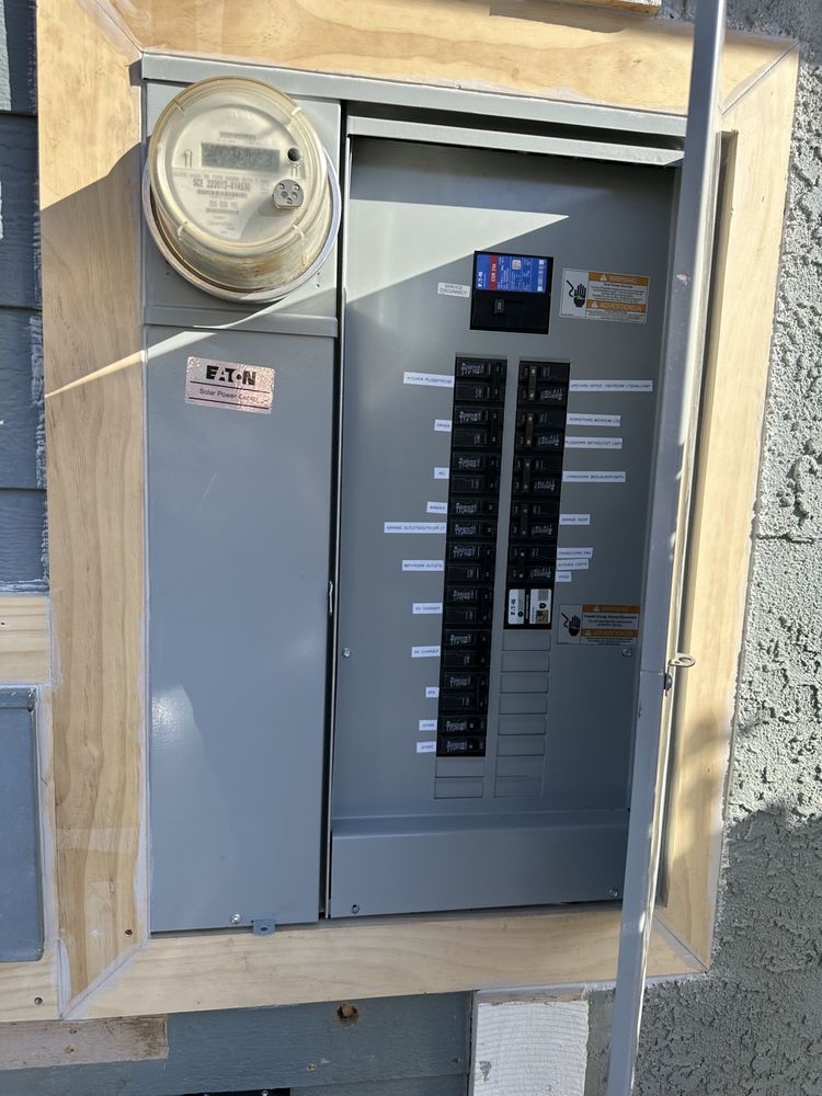 Slide of ESAU Electrical Services
