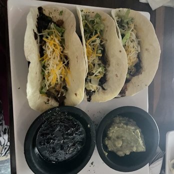 Bella’s Fusion - Oxtail tacos - Mexican Near Me - New York, New York
