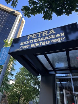 Petra Bistro by null