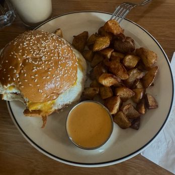 Beachwood Cafe Hollywood - The Breakfast Sandwich - New American Near Me - Los Angeles, California Beachwood Cafe Hollywood - The Breakfast Sandwich - New American Near Me - Los Angeles, California