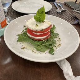 Appetizer Fresh Mozzarella, tomato, arugula! Appetizer Fresh Mozzarella, tomato, arugula!