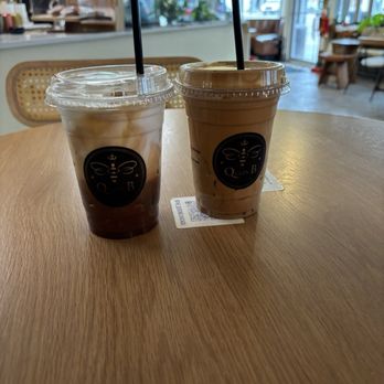 Queen B - Freddo Cappuccino and Greek Frappe - Cafes Near Me - Chicago, Illinois