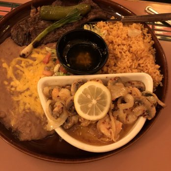 Azteca Mexican Restaurant - Carne Asade y Mojo - Mexican Near Me - Tukwila, Washington Azteca Mexican Restaurant - Carne Asade y Mojo - Mexican Near Me - Tukwila, Washington