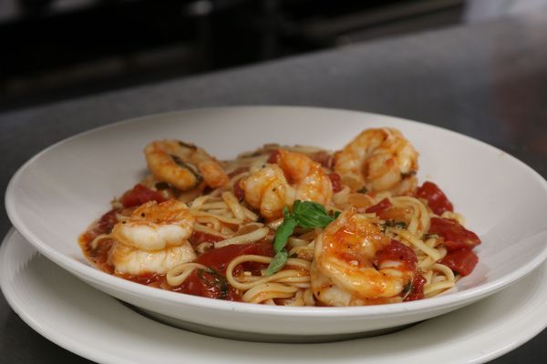 THE WONDER BAR STEAKHOUSE by null