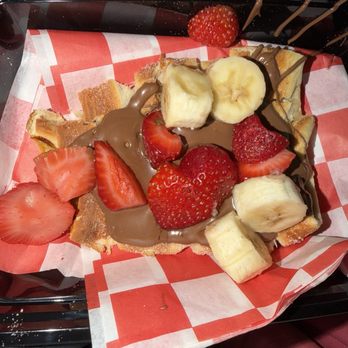 Lumier’s Chimney Cake - Chimney cone pressed flat with bananas, strawberries and Nutella. - Ice Cream & Frozen Yogurt Near Me - Washington, DC, District of Columbia Lumier’s Chimney Cake - Chimney cone pressed flat with bananas, strawberries and Nutella. - Ice Cream & Frozen Yogurt Near Me - Washington, DC, District of Columbia
