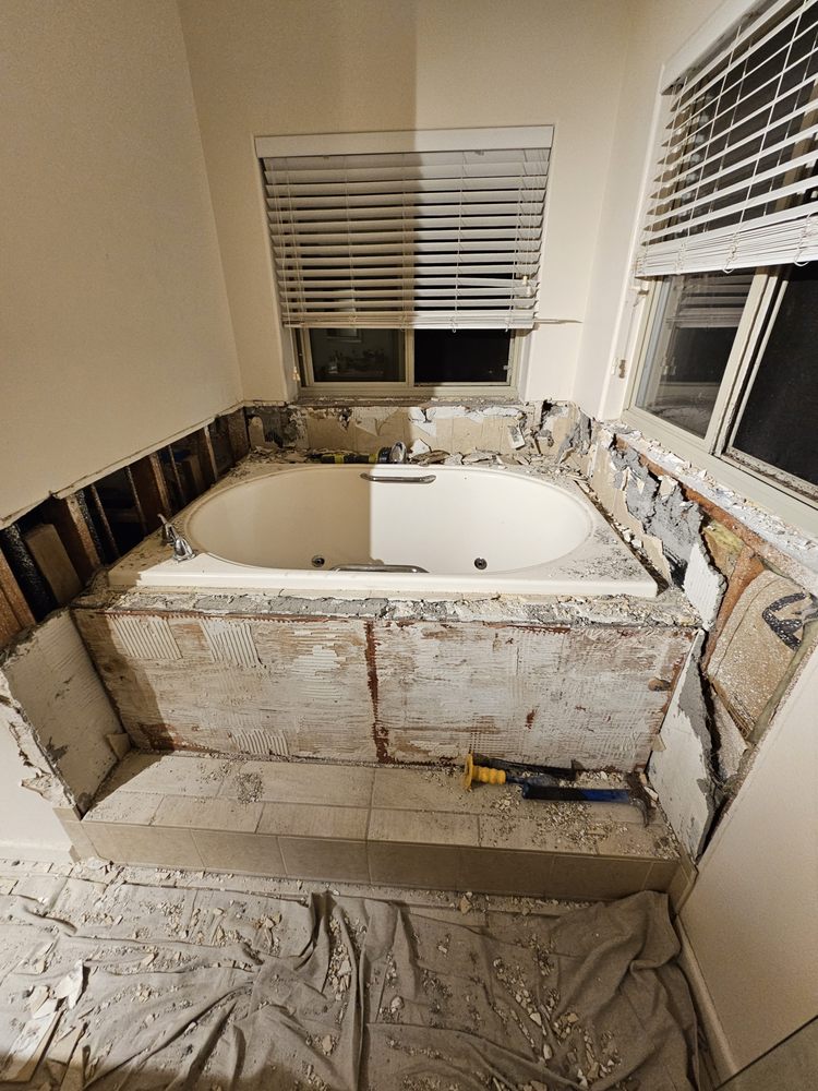 Slide of Mauka Solutions