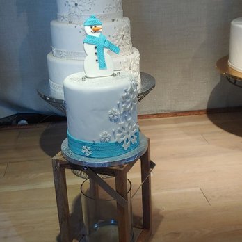 Deerfields Bakery - Bakeries Near Me - Buffalo Grove, Illinois Deerfields Bakery - Bakeries Near Me - Buffalo Grove, Illinois