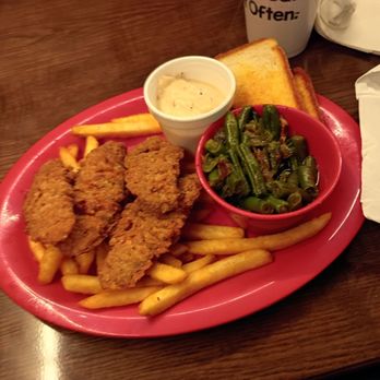 Kitchen 81 - Chicken tenders, green beans, fries, toast and gravy - Salad Near Me - Terral, Oklahoma
