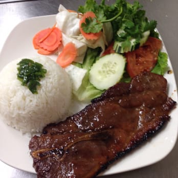 Pho 89 - Pork chop rice plate. - Vietnamese Near Me - Houston, Texas