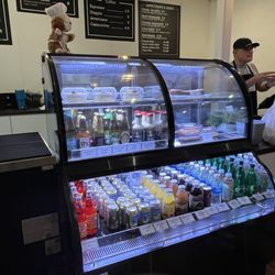 Sangucheria - Desserts and drinks on display