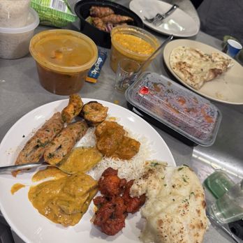 Spicelife - Chicken 65, Vindaloo, Chicken biriyani, Tikka masala, Garlic naan, - Indian Near Me - Alexandria, Virginia Spicelife - Chicken 65, Vindaloo, Chicken biriyani, Tikka masala, Garlic naan, - Indian Near Me - Alexandria, Virginia
