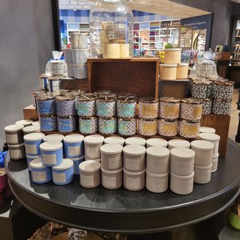 BATH & BODY WORKS - Updated December 2025 - 29 Photos & 17 Reviews