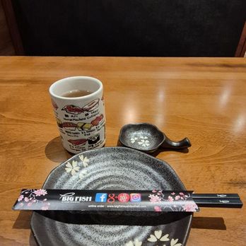 Big Fish Sushi - Pretty - Sushi Bars Near Me - Bothell, Washington